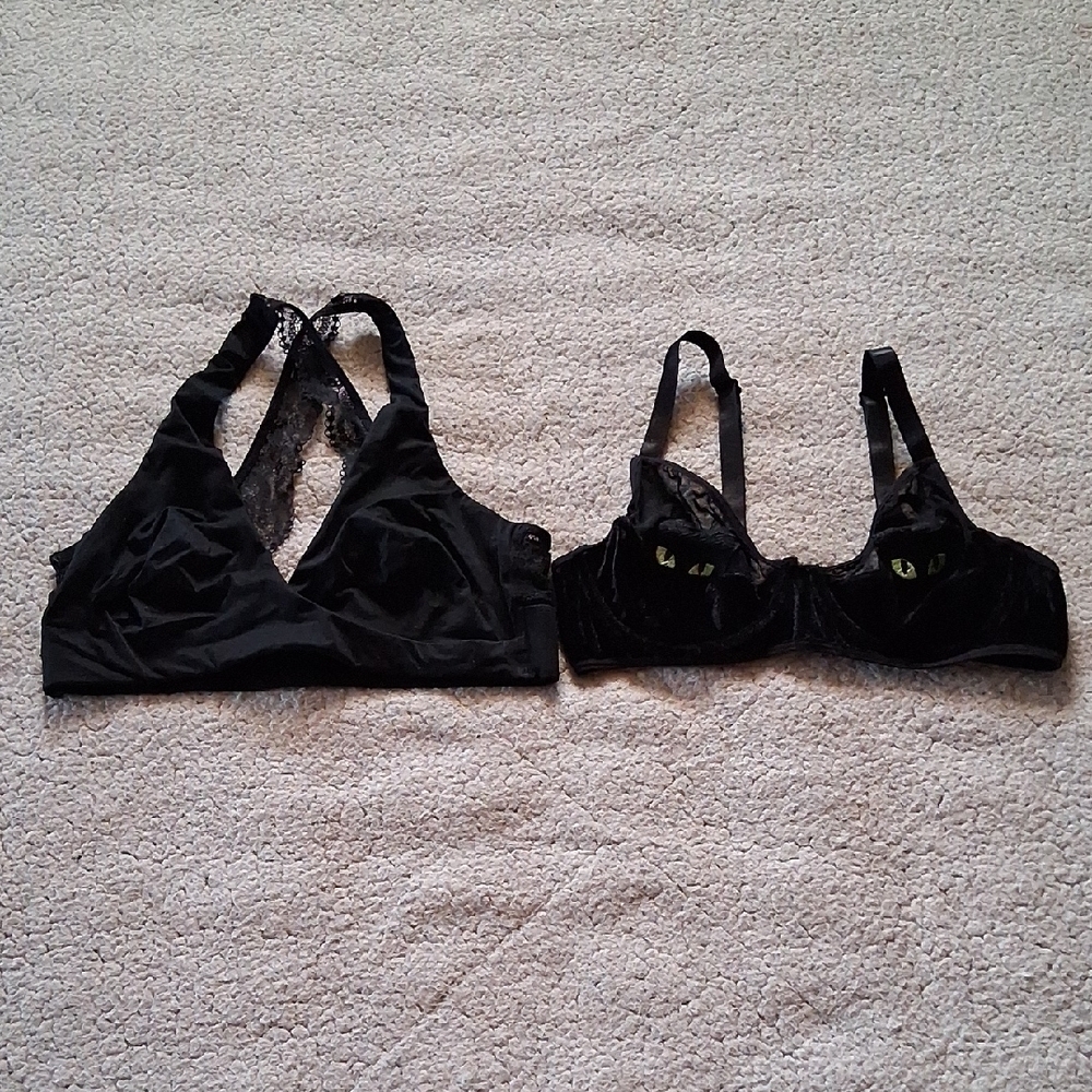 2 Chic Black Lace Women's Bras Bralettes
